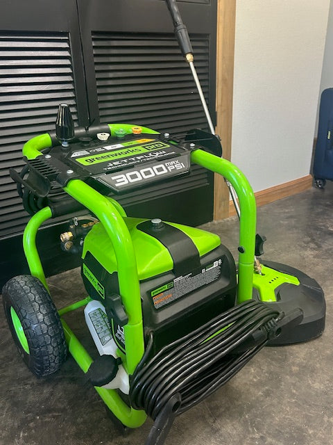 Greenworks 3000 PSI Electric Pressure Washer Combo Kit