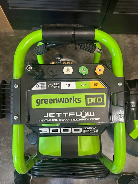 Greenworks 3000 PSI Electric Pressure Washer Combo Kit