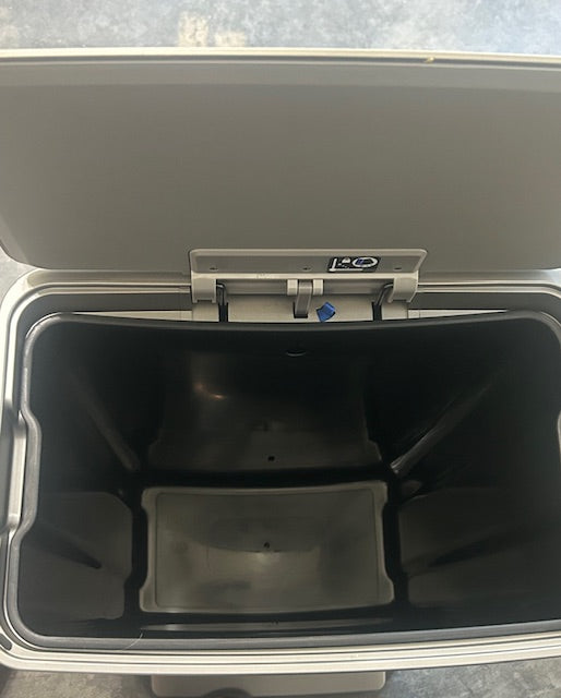 Kohler 47L Kitchen Can